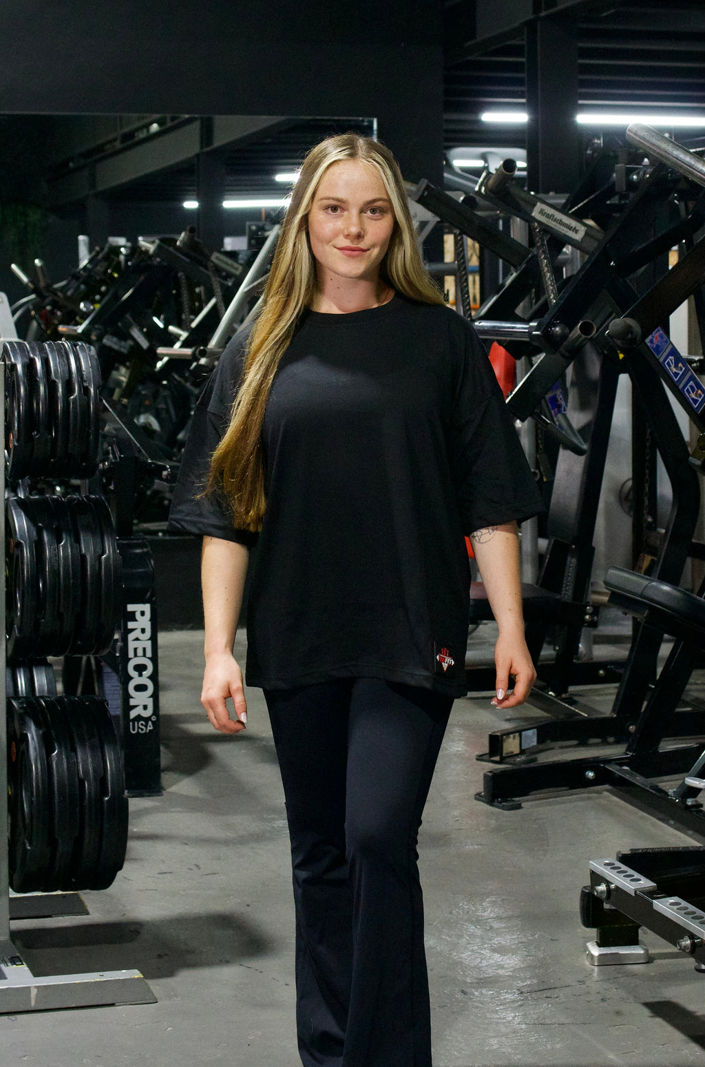 Schwarzes Oversize-T-Shirt mit großem ProFit Club Rückenprint in Weiß und Rot.